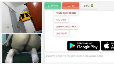 Ib tug dab tshwm sim thaum kuv tus poj niam tab tom qhia nws lub pussy, cia peb luag hmo no